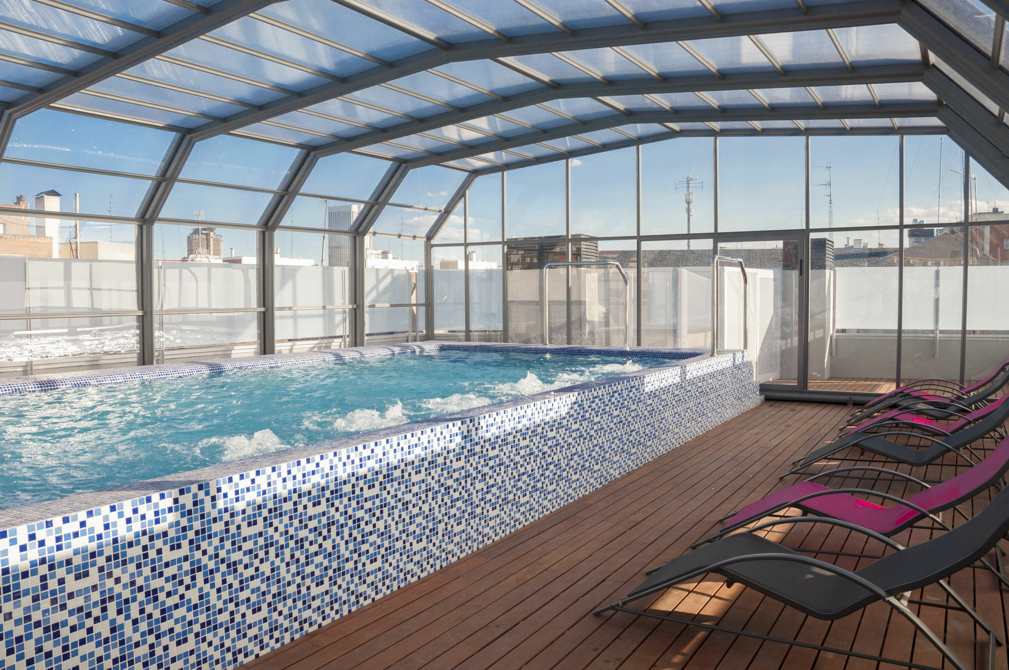 Funway Academic (adults Only) Maison d'hôtes Madrid